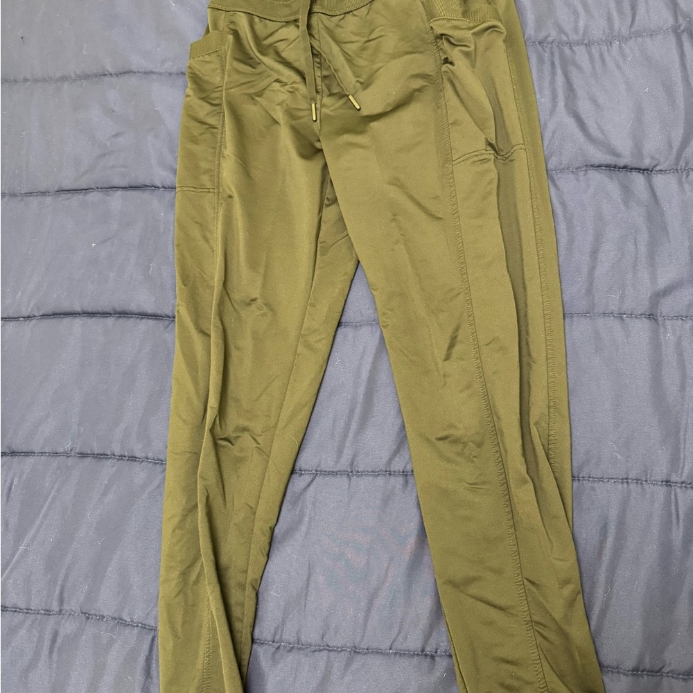 Men's Olive Green Pants